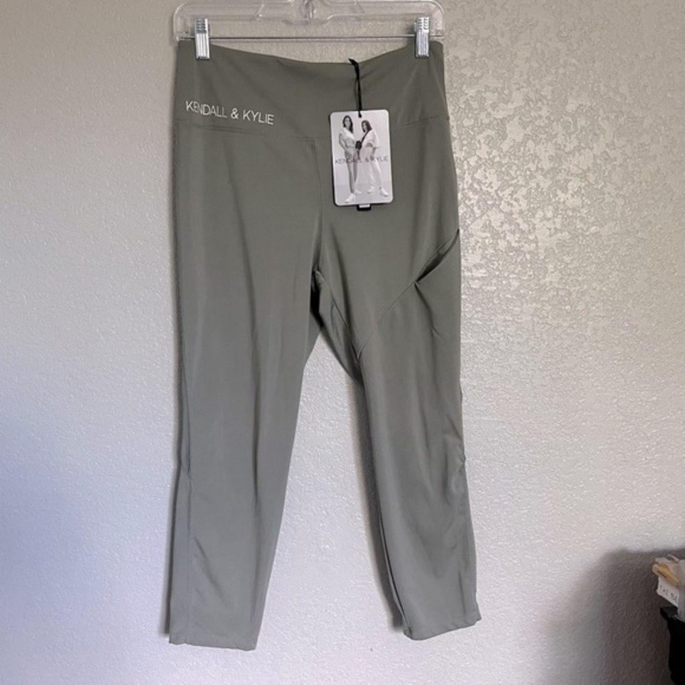 Kendall & Kylie Leggings With Phone Pocket Women’s Green Size Large